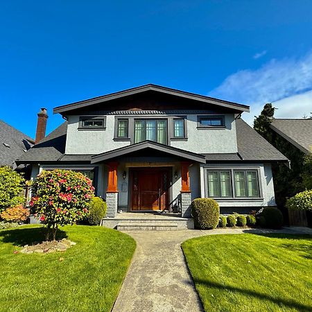 Bay View House Bed & Breakfast Ванкувър Екстериор снимка