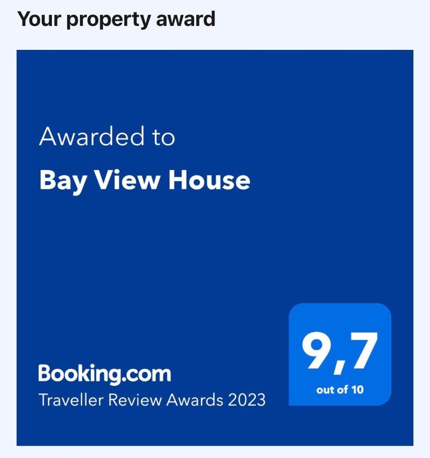 Bay View House Bed & Breakfast Ванкувър Екстериор снимка