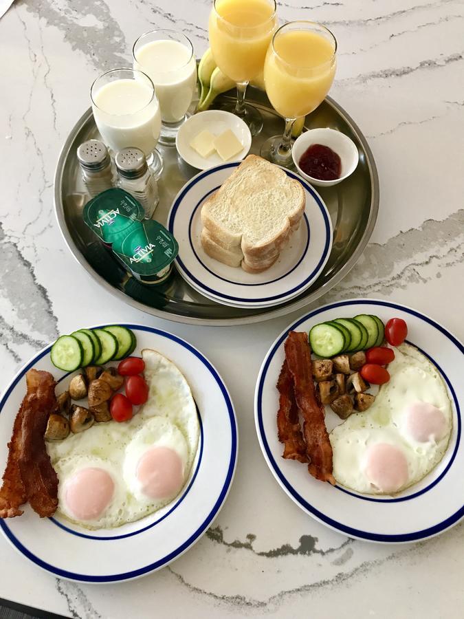 Bay View House Bed & Breakfast Ванкувър Екстериор снимка