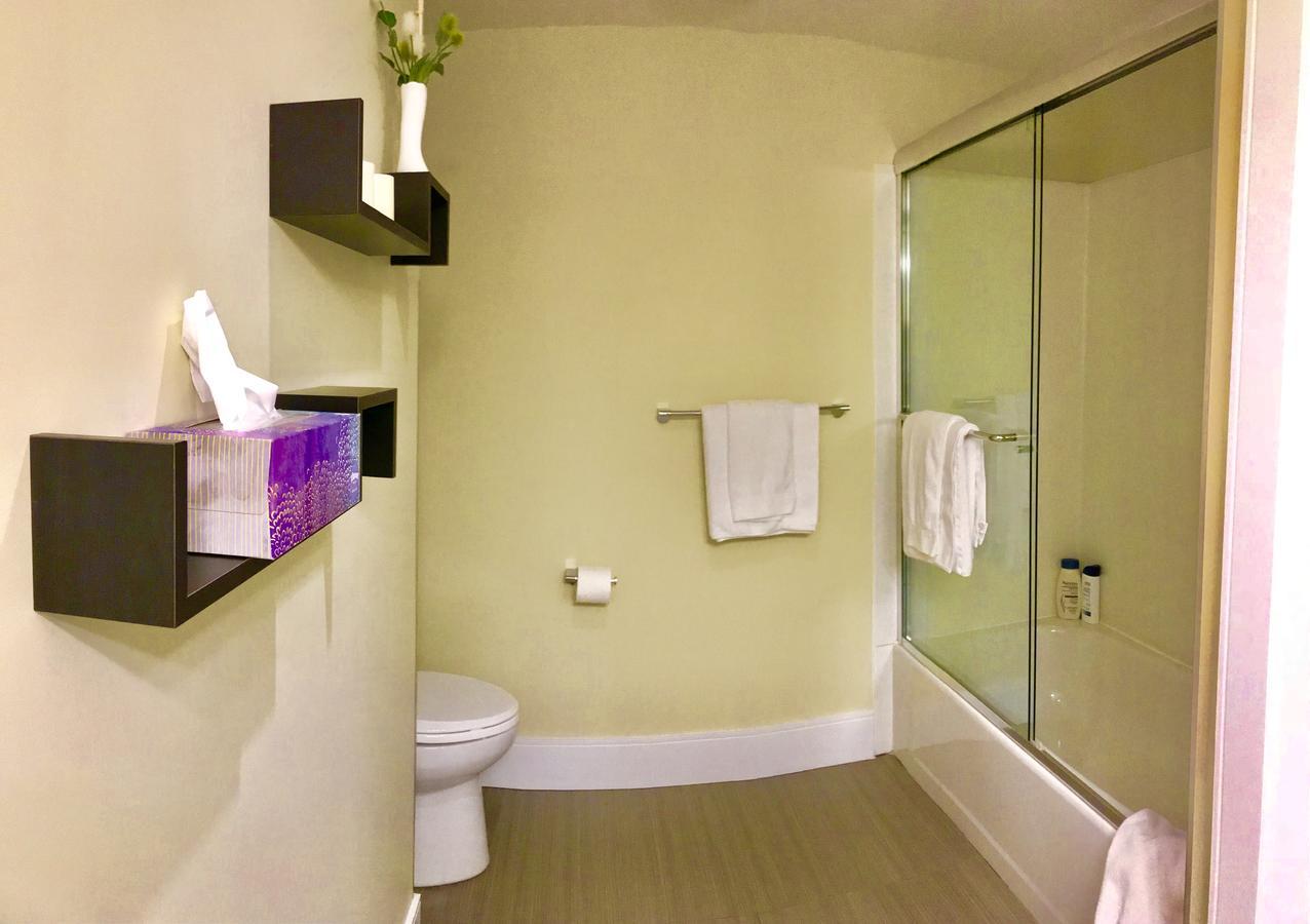 Bay View House Bed & Breakfast Ванкувър Екстериор снимка