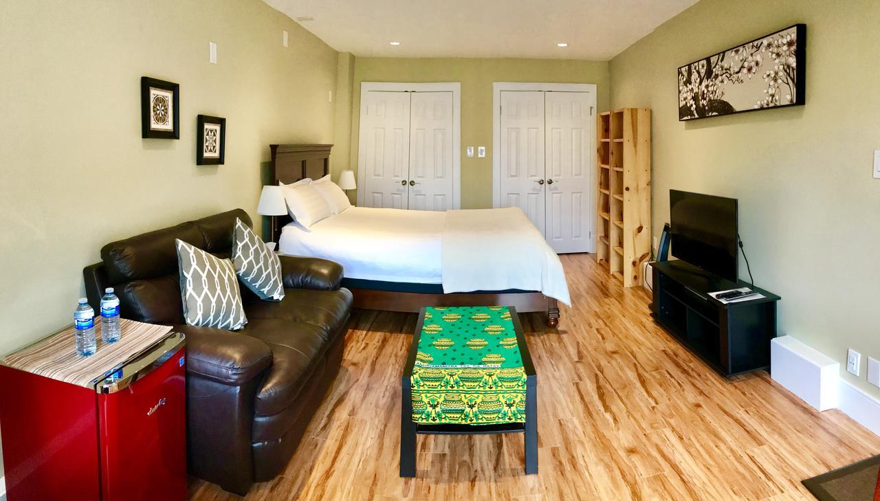 Bay View House Bed & Breakfast Ванкувър Екстериор снимка